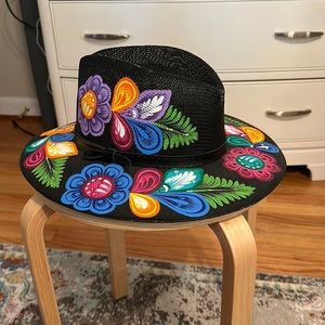 Authentic sun hat from Mexico, painted art